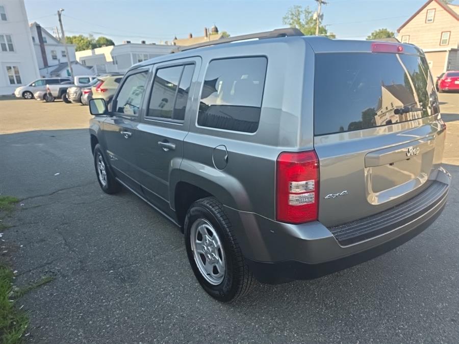 2014 Jeep Patriot 4WD 4dr Sport, available for sale in Whitman, Massachusetts | Whitman Auto Center. Whitman, Massachusetts 2014 Jeep Patriot 4WD 4dr Sport, available for sale in Whitman, Massachusetts | Whitman Auto Center. Whitman, Massachusetts