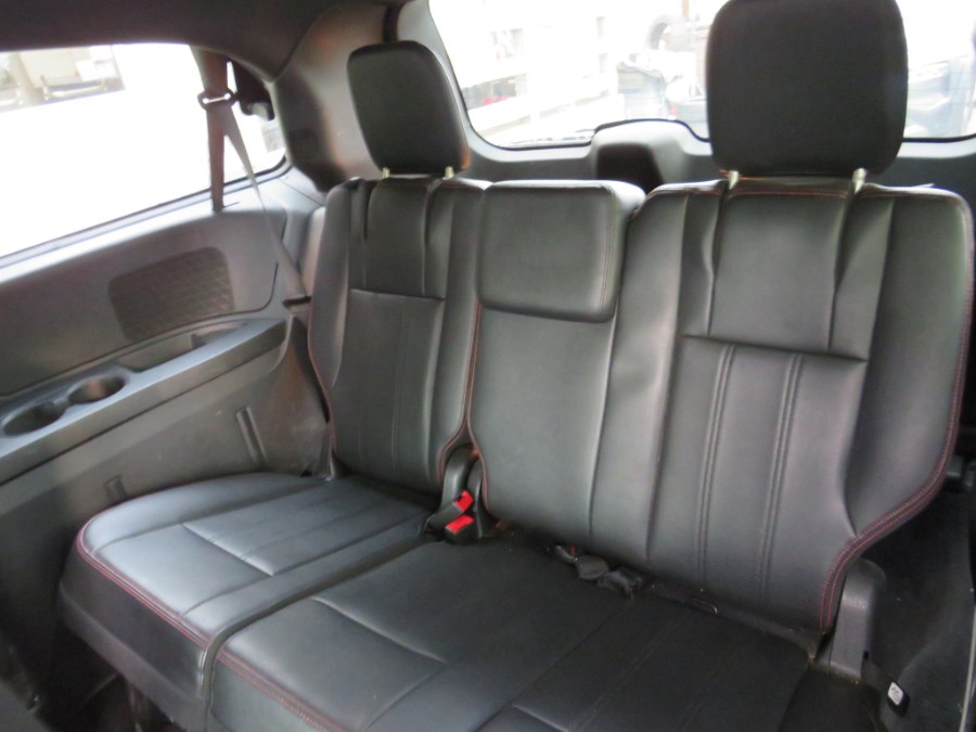2018 Dodge Grand Caravan GT Wagon, available for sale in Middle Village, New York | Road Masters II INC. Middle Village, New York 2018 Dodge Grand Caravan GT Wagon, available for sale in Middle Village, New York | Road Masters II INC. Middle Village, New York