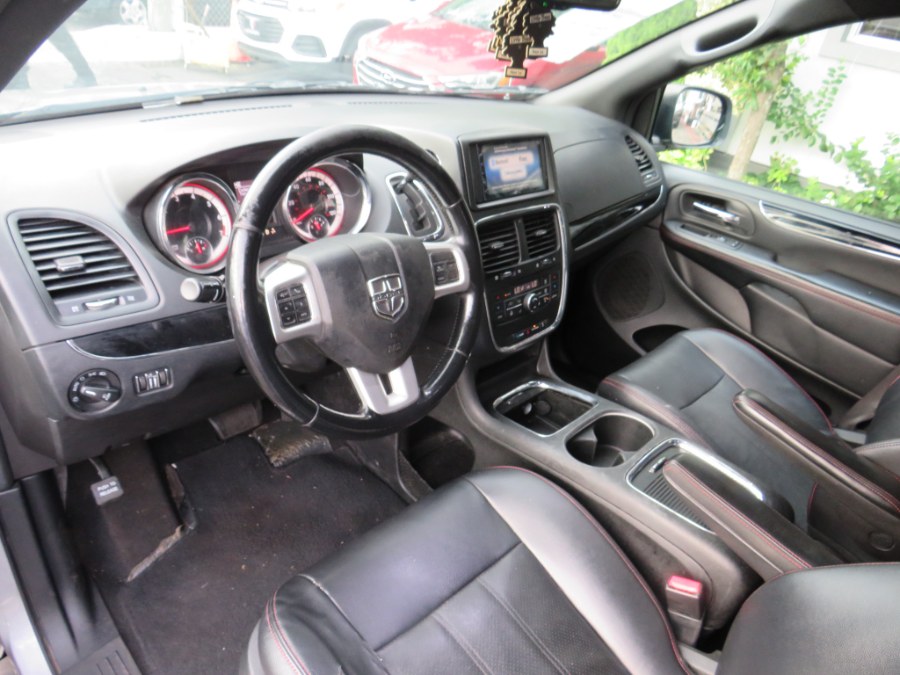 2018 Dodge Grand Caravan GT Wagon, available for sale in Middle Village, New York | Road Masters II INC. Middle Village, New York 2018 Dodge Grand Caravan GT Wagon, available for sale in Middle Village, New York | Road Masters II INC. Middle Village, New York