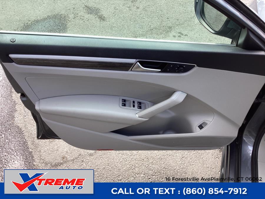 2018 Volkswagen Passat 2.0T SE Auto, available for sale in Plainville, Connecticut | Xtreme Auto. Plainville, Connecticut 2018 Volkswagen Passat 2.0T SE Auto, available for sale in Plainville, Connecticut | Xtreme Auto. Plainville, Connecticut