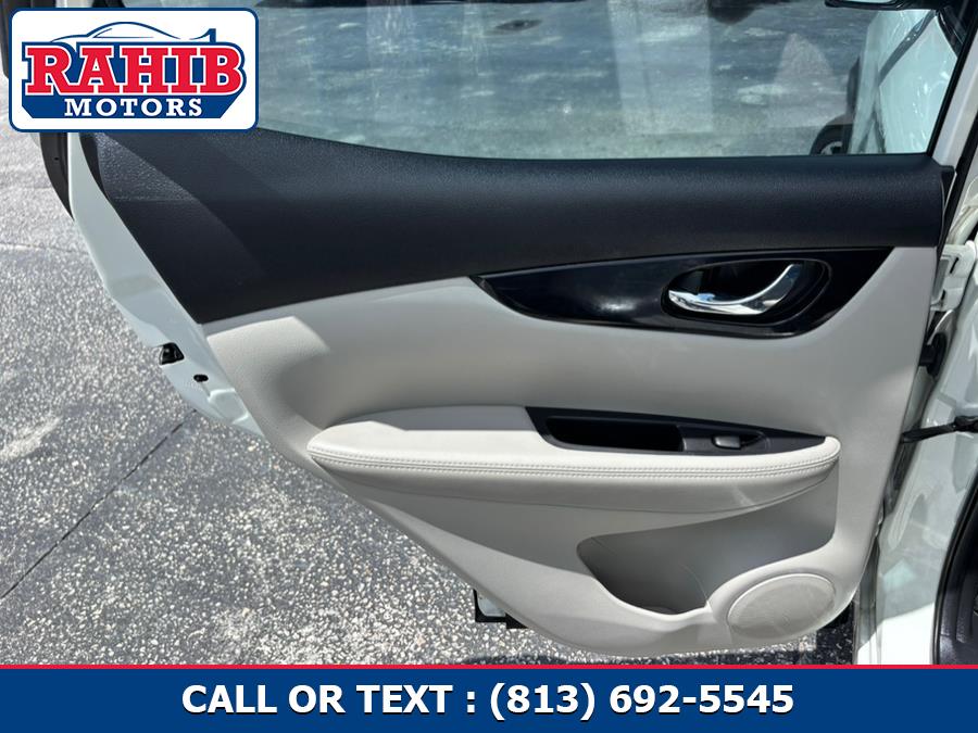 2017 Nissan Rogue Sport FWD SL, available for sale in Orlando, Florida | RAHIB INC. Orlando, Florida 2017 Nissan Rogue Sport FWD SL, available for sale in Orlando, Florida | RAHIB INC. Orlando, Florida
