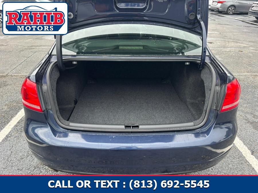 2012 Volkswagen Passat 4dr Sdn 2.5L Auto SE w/Sunroof, available for sale in Orlando, Florida | RAHIB INC. Orlando, Florida 2012 Volkswagen Passat 4dr Sdn 2.5L Auto SE w/Sunroof, available for sale in Orlando, Florida | RAHIB INC. Orlando, Florida