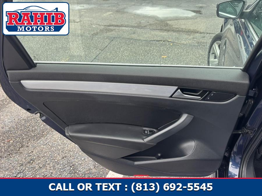 2012 Volkswagen Passat 4dr Sdn 2.5L Auto SE w/Sunroof, available for sale in Orlando, Florida | RAHIB INC. Orlando, Florida 2012 Volkswagen Passat 4dr Sdn 2.5L Auto SE w/Sunroof, available for sale in Orlando, Florida | RAHIB INC. Orlando, Florida