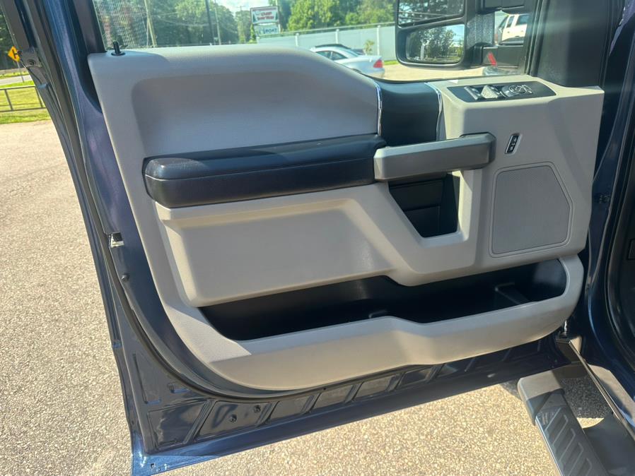 2017 Ford Super Duty F-350 SRW XLT 4WD Crew Cab 6.75'' Box, available for sale in South Windsor, Connecticut | Mike And Tony Auto Sales, Inc. South Windsor, Connecticut 2017 Ford Super Duty F-350 SRW XLT 4WD Crew Cab 6.75'' Box, available for sale in South Windsor, Connecticut | Mike And Tony Auto Sales, Inc. South Windsor, Connecticut