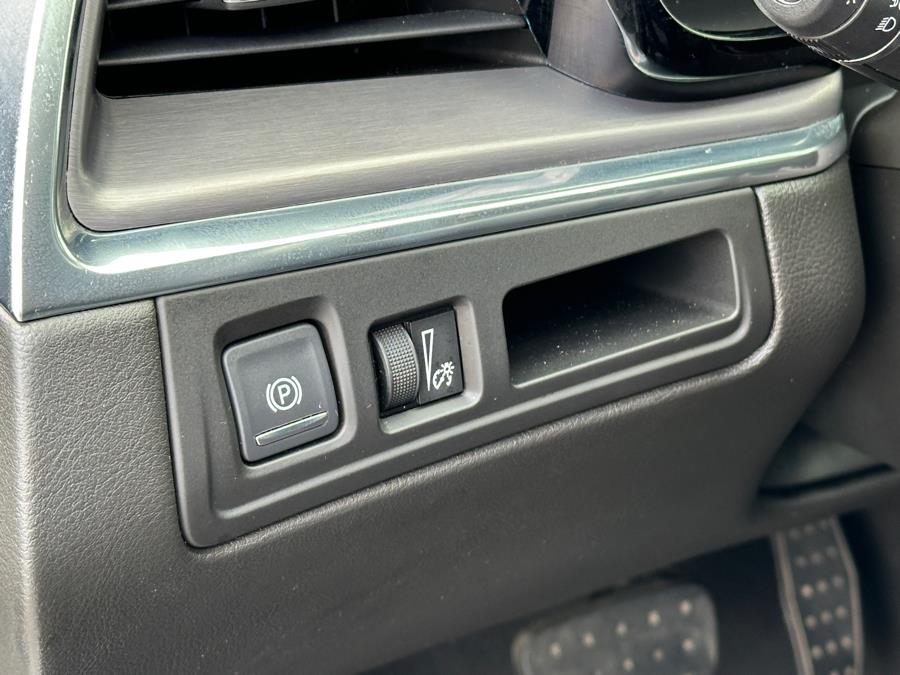 2019 Cadillac XT5 AWD 4dr Premium Luxury, available for sale in Irvington , New Jersey | Auto Haus of Irvington Corp. Irvington , New Jersey 2019 Cadillac XT5 AWD 4dr Premium Luxury, available for sale in Irvington , New Jersey | Auto Haus of Irvington Corp. Irvington , New Jersey