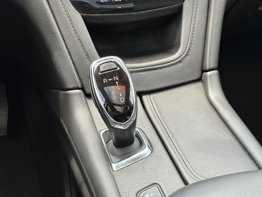 2019 Cadillac XT5 AWD 4dr Premium Luxury, available for sale in Irvington , New Jersey | Auto Haus of Irvington Corp. Irvington , New Jersey 2019 Cadillac XT5 AWD 4dr Premium Luxury, available for sale in Irvington , New Jersey | Auto Haus of Irvington Corp. Irvington , New Jersey