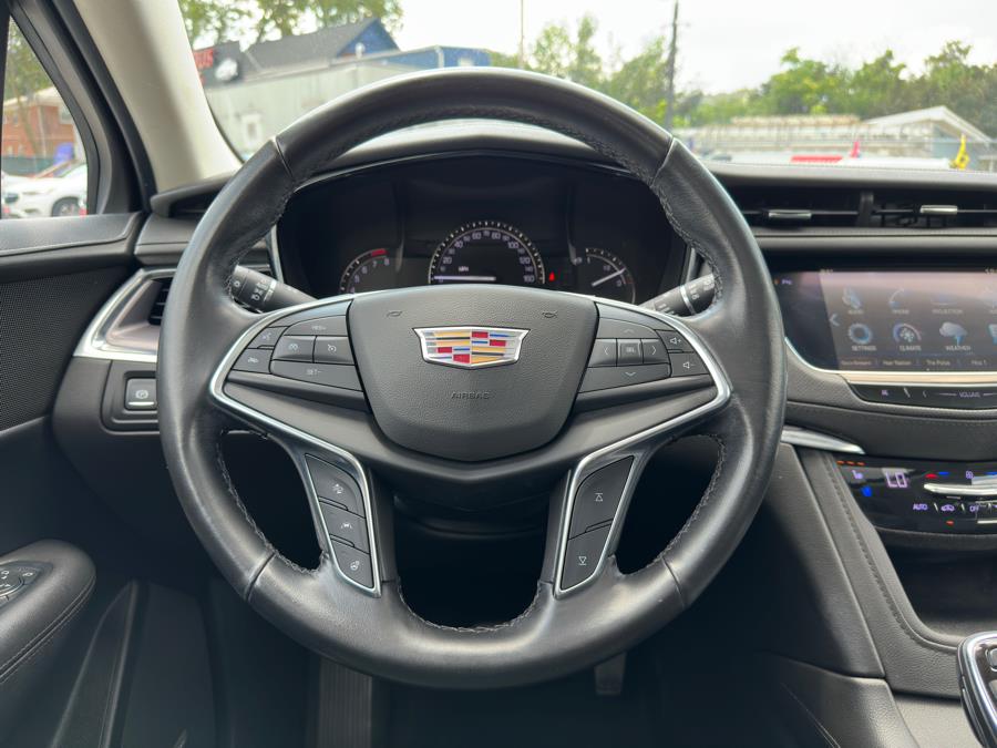 2019 Cadillac XT5 AWD 4dr Premium Luxury, available for sale in Irvington , New Jersey | Auto Haus of Irvington Corp. Irvington , New Jersey 2019 Cadillac XT5 AWD 4dr Premium Luxury, available for sale in Irvington , New Jersey | Auto Haus of Irvington Corp. Irvington , New Jersey