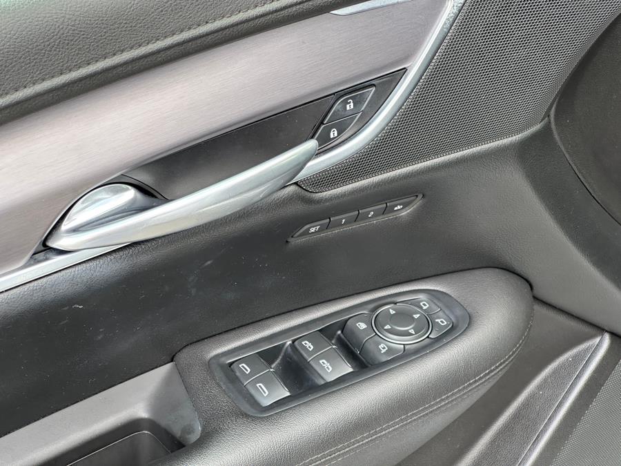 2019 Cadillac XT5 AWD 4dr Premium Luxury, available for sale in Irvington , New Jersey | Auto Haus of Irvington Corp. Irvington , New Jersey 2019 Cadillac XT5 AWD 4dr Premium Luxury, available for sale in Irvington , New Jersey | Auto Haus of Irvington Corp. Irvington , New Jersey