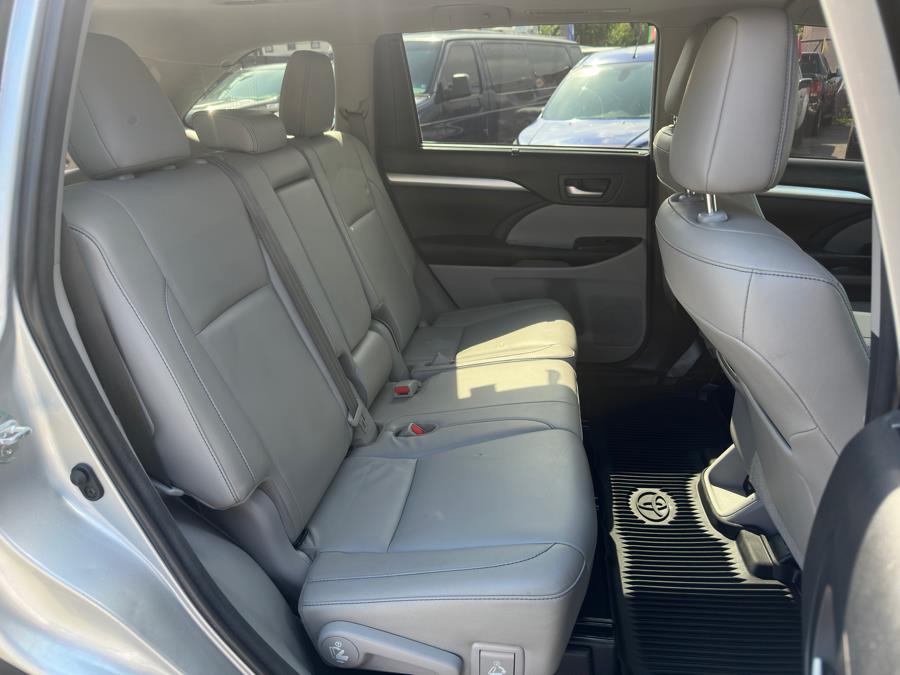 2018 Toyota Highlander XLE V6 AWD (Natl), available for sale in Irvington , New Jersey | Auto Haus of Irvington Corp. Irvington , New Jersey 2018 Toyota Highlander XLE V6 AWD (Natl), available for sale in Irvington , New Jersey | Auto Haus of Irvington Corp. Irvington , New Jersey