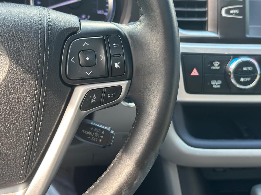 2018 Toyota Highlander XLE V6 AWD (Natl), available for sale in Irvington , New Jersey | Auto Haus of Irvington Corp. Irvington , New Jersey 2018 Toyota Highlander XLE V6 AWD (Natl), available for sale in Irvington , New Jersey | Auto Haus of Irvington Corp. Irvington , New Jersey