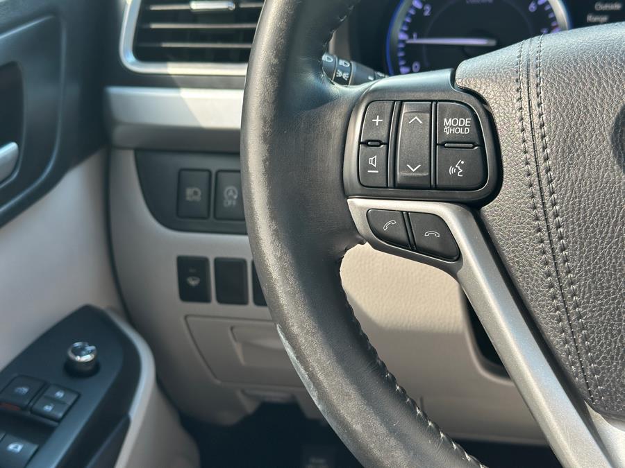 2018 Toyota Highlander XLE V6 AWD (Natl), available for sale in Irvington , New Jersey | Auto Haus of Irvington Corp. Irvington , New Jersey 2018 Toyota Highlander XLE V6 AWD (Natl), available for sale in Irvington , New Jersey | Auto Haus of Irvington Corp. Irvington , New Jersey
