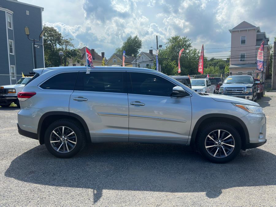 2018 Toyota Highlander XLE V6 AWD (Natl), available for sale in Irvington , New Jersey | Auto Haus of Irvington Corp. Irvington , New Jersey 2018 Toyota Highlander XLE V6 AWD (Natl), available for sale in Irvington , New Jersey | Auto Haus of Irvington Corp. Irvington , New Jersey