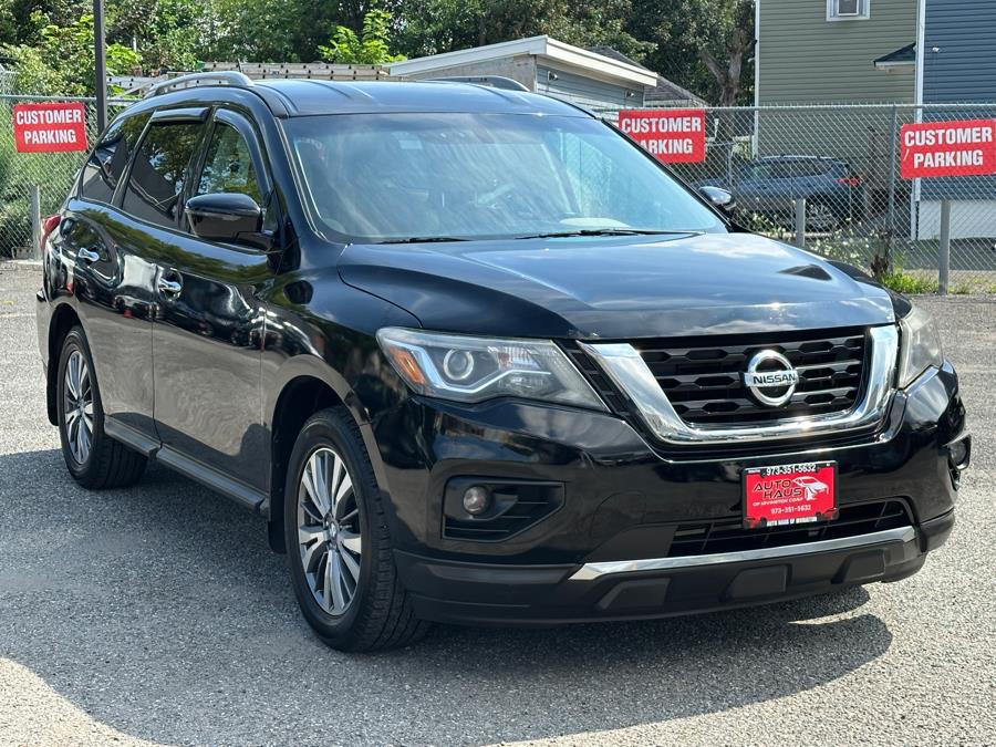 2017 Nissan Pathfinder 4x4 SV, available for sale in Irvington , New Jersey | Auto Haus of Irvington Corp. Irvington , New Jersey 2017 Nissan Pathfinder 4x4 SV, available for sale in Irvington , New Jersey | Auto Haus of Irvington Corp. Irvington , New Jersey
