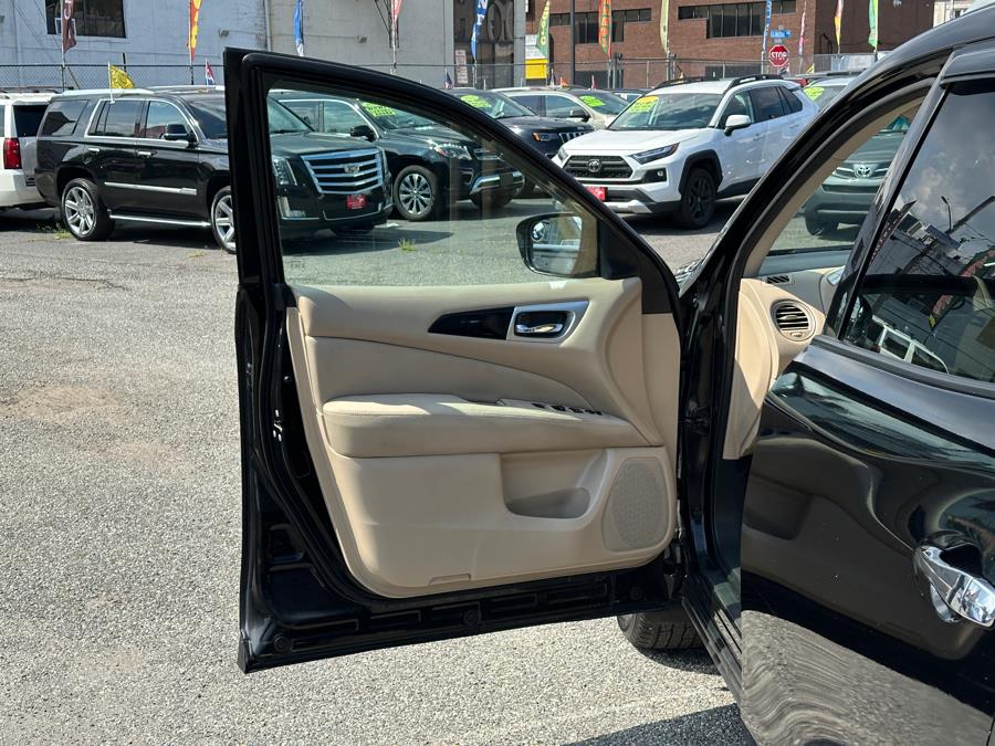 2017 Nissan Pathfinder 4x4 SV, available for sale in Irvington , New Jersey | Auto Haus of Irvington Corp. Irvington , New Jersey 2017 Nissan Pathfinder 4x4 SV, available for sale in Irvington , New Jersey | Auto Haus of Irvington Corp. Irvington , New Jersey