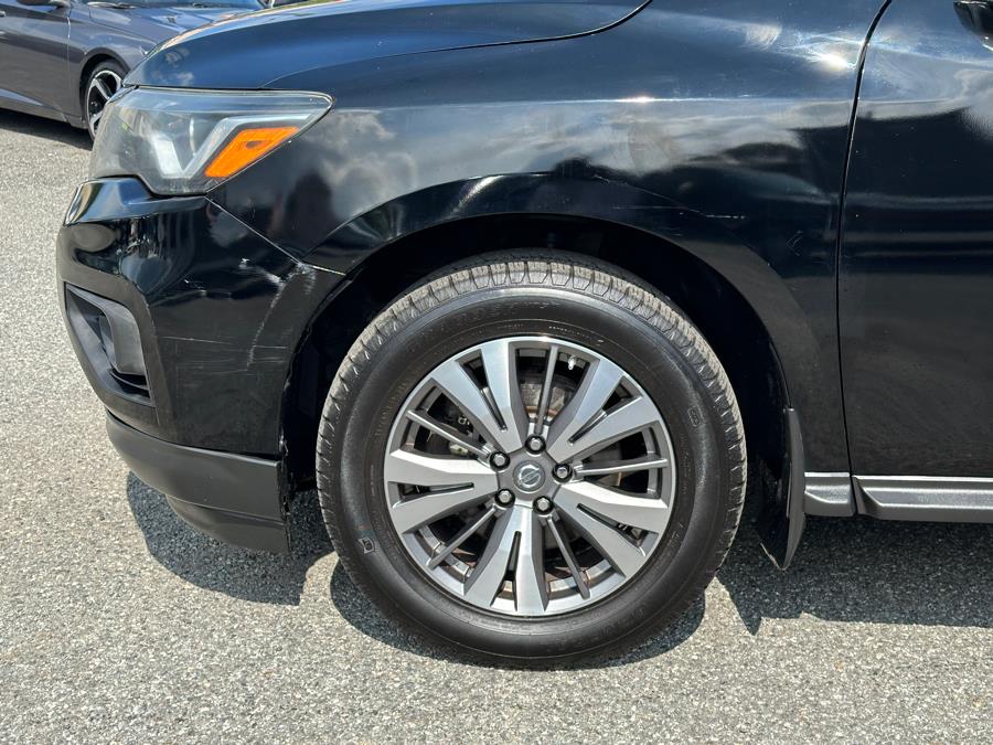 2017 Nissan Pathfinder 4x4 SV, available for sale in Irvington , New Jersey | Auto Haus of Irvington Corp. Irvington , New Jersey 2017 Nissan Pathfinder 4x4 SV, available for sale in Irvington , New Jersey | Auto Haus of Irvington Corp. Irvington , New Jersey