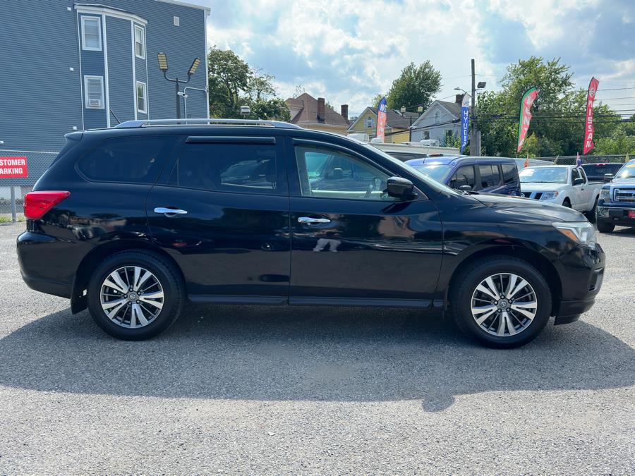 2017 Nissan Pathfinder 4x4 SV, available for sale in Irvington , New Jersey | Auto Haus of Irvington Corp. Irvington , New Jersey 2017 Nissan Pathfinder 4x4 SV, available for sale in Irvington , New Jersey | Auto Haus of Irvington Corp. Irvington , New Jersey