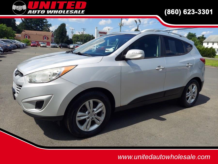 2012 Hyundai Tucson AWD 4dr Auto Limited PZEV, available for sale in East Windsor, Connecticut | United Auto Sales of E Windsor, Inc. East Windsor, Connecticut 2012 Hyundai Tucson AWD 4dr Auto Limited PZEV, available for sale in East Windsor, Connecticut | United Auto Sales of E Windsor, Inc. East Windsor, Connecticut