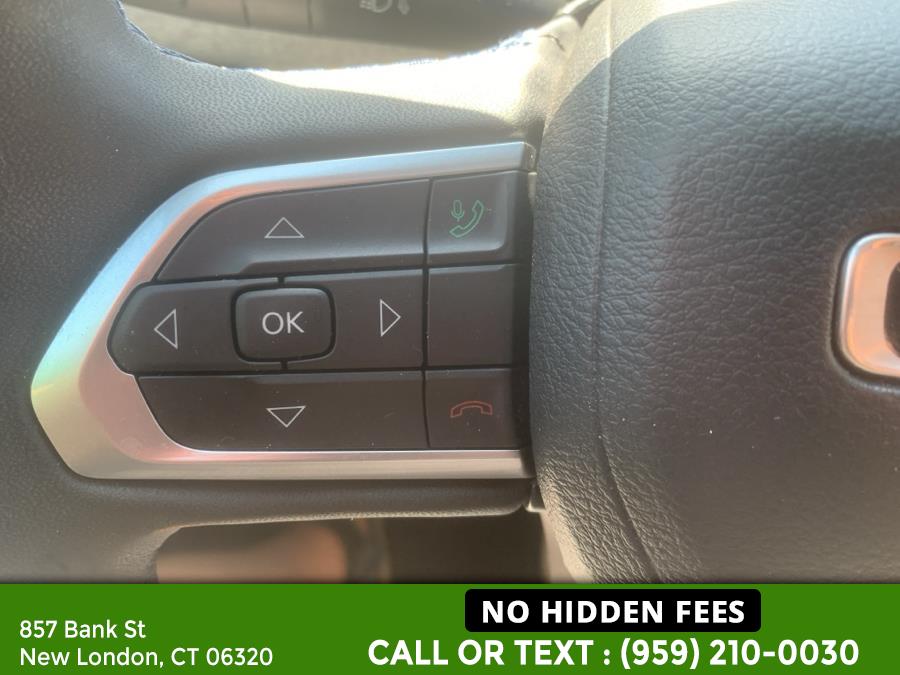 2022 Jeep Compass Latitude 4x4, available for sale in New London, Connecticut | McAvoy Inc dba Town Hill Auto. New London, Connecticut 2022 Jeep Compass Latitude 4x4, available for sale in New London, Connecticut | McAvoy Inc dba Town Hill Auto. New London, Connecticut
