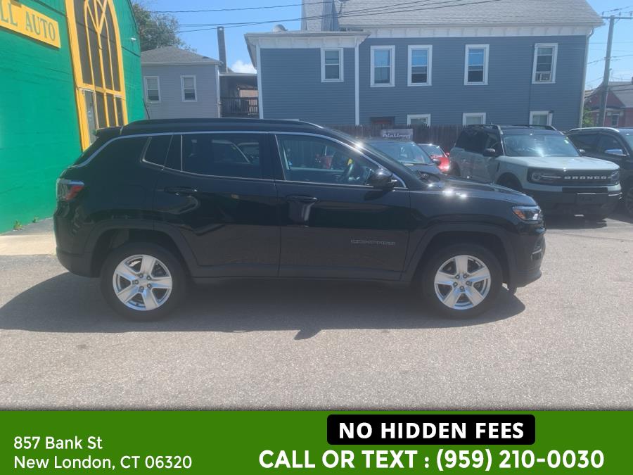 2022 Jeep Compass Latitude 4x4, available for sale in New London, Connecticut | McAvoy Inc dba Town Hill Auto. New London, Connecticut 2022 Jeep Compass Latitude 4x4, available for sale in New London, Connecticut | McAvoy Inc dba Town Hill Auto. New London, Connecticut