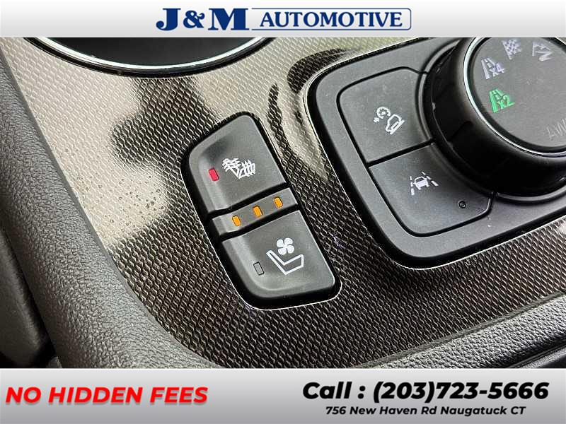 2023 GMC Acadia AT4, available for sale in Naugatuck, Connecticut | J&M Automotive Sls&Svc LLC. Naugatuck, Connecticut 2023 GMC Acadia AT4, available for sale in Naugatuck, Connecticut | J&M Automotive Sls&Svc LLC. Naugatuck, Connecticut
