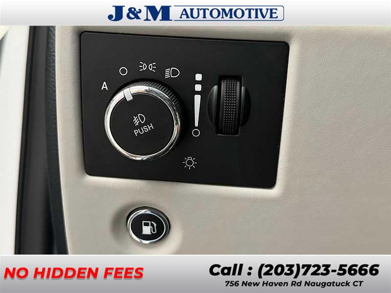 2019 Jeep Grand Cherokee Summit, available for sale in Naugatuck, Connecticut | J&M Automotive Sls&Svc LLC. Naugatuck, Connecticut 2019 Jeep Grand Cherokee Summit, available for sale in Naugatuck, Connecticut | J&M Automotive Sls&Svc LLC. Naugatuck, Connecticut