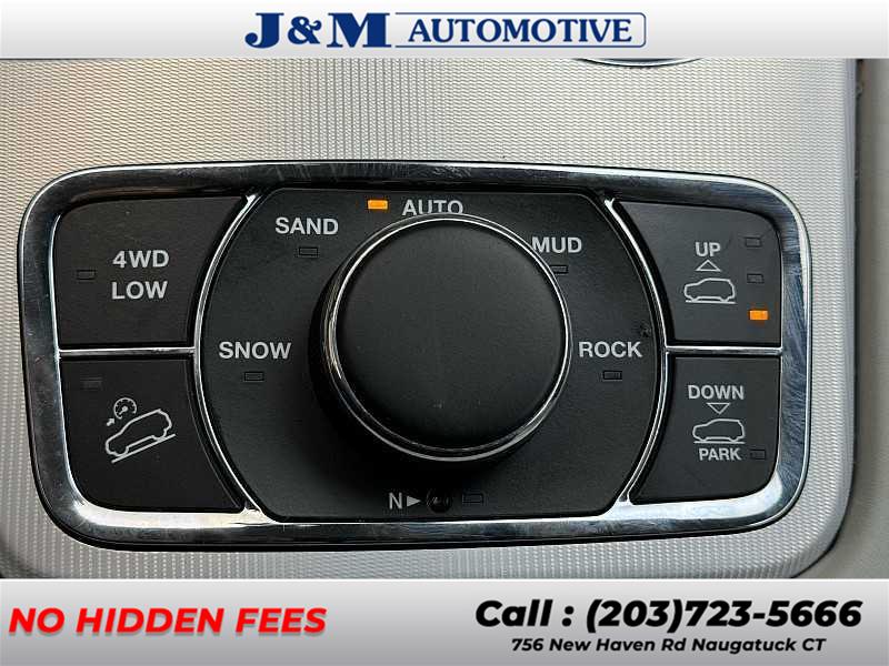 2019 Jeep Grand Cherokee Summit, available for sale in Naugatuck, Connecticut | J&M Automotive Sls&Svc LLC. Naugatuck, Connecticut 2019 Jeep Grand Cherokee Summit, available for sale in Naugatuck, Connecticut | J&M Automotive Sls&Svc LLC. Naugatuck, Connecticut