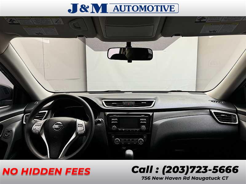 2015 Nissan Rogue SV, available for sale in Naugatuck, Connecticut | J&M Automotive Sls&Svc LLC. Naugatuck, Connecticut 2015 Nissan Rogue SV, available for sale in Naugatuck, Connecticut | J&M Automotive Sls&Svc LLC. Naugatuck, Connecticut