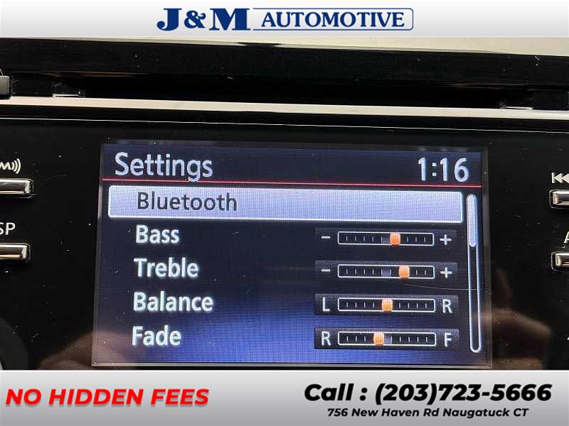 2015 Nissan Rogue SV, available for sale in Naugatuck, Connecticut | J&M Automotive Sls&Svc LLC. Naugatuck, Connecticut 2015 Nissan Rogue SV, available for sale in Naugatuck, Connecticut | J&M Automotive Sls&Svc LLC. Naugatuck, Connecticut