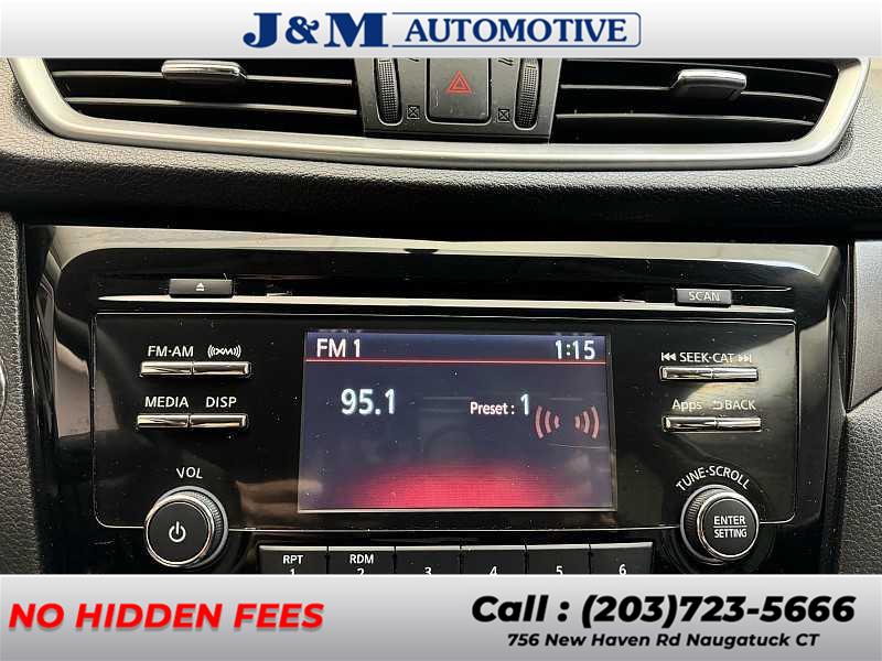 2015 Nissan Rogue SV, available for sale in Naugatuck, Connecticut | J&M Automotive Sls&Svc LLC. Naugatuck, Connecticut 2015 Nissan Rogue SV, available for sale in Naugatuck, Connecticut | J&M Automotive Sls&Svc LLC. Naugatuck, Connecticut