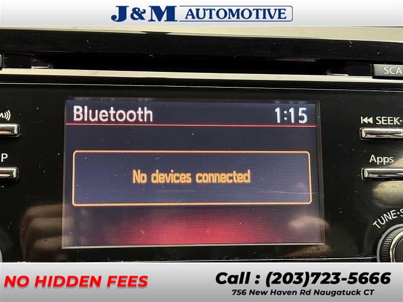 2015 Nissan Rogue SV, available for sale in Naugatuck, Connecticut | J&M Automotive Sls&Svc LLC. Naugatuck, Connecticut 2015 Nissan Rogue SV, available for sale in Naugatuck, Connecticut | J&M Automotive Sls&Svc LLC. Naugatuck, Connecticut