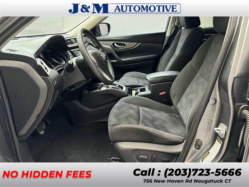 2015 Nissan Rogue SV, available for sale in Naugatuck, Connecticut | J&M Automotive Sls&Svc LLC. Naugatuck, Connecticut 2015 Nissan Rogue SV, available for sale in Naugatuck, Connecticut | J&M Automotive Sls&Svc LLC. Naugatuck, Connecticut