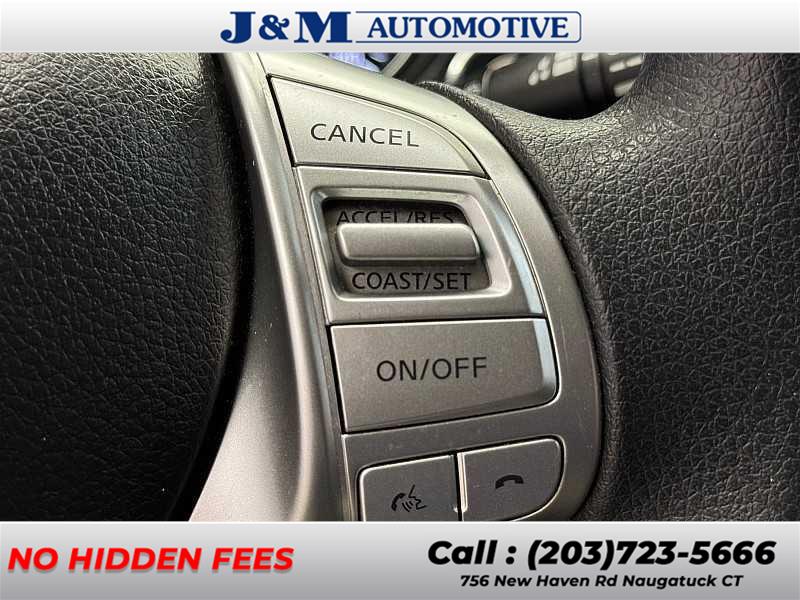 2015 Nissan Rogue SV, available for sale in Naugatuck, Connecticut | J&M Automotive Sls&Svc LLC. Naugatuck, Connecticut 2015 Nissan Rogue SV, available for sale in Naugatuck, Connecticut | J&M Automotive Sls&Svc LLC. Naugatuck, Connecticut