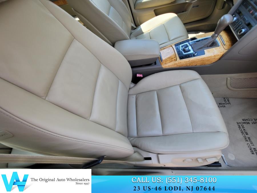 2006 Audi A6 4dr Wgn 3.2L Avant quattro Auto, available for sale in Lodi, New Jersey | AW Auto & Truck Wholesalers, Inc. Lodi, New Jersey 2006 Audi A6 4dr Wgn 3.2L Avant quattro Auto, available for sale in Lodi, New Jersey | AW Auto & Truck Wholesalers, Inc. Lodi, New Jersey