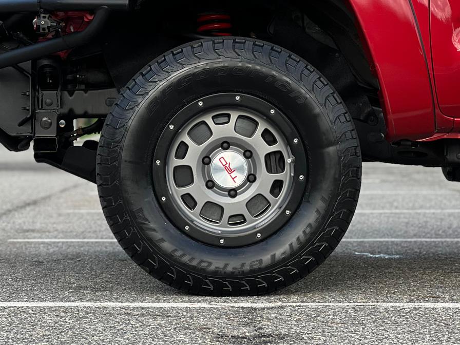 2013 Toyota Tacoma 4WD Double Cab V6 AT (Natl), available for sale in Paterson, New Jersey | Speedway Motors LLC. Paterson, New Jersey 2013 Toyota Tacoma 4WD Double Cab V6 AT (Natl), available for sale in Paterson, New Jersey | Speedway Motors LLC. Paterson, New Jersey
