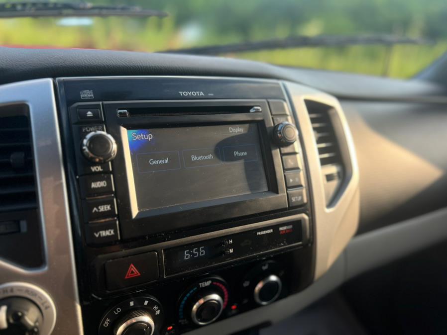 2013 Toyota Tacoma 4WD Double Cab V6 AT (Natl), available for sale in Paterson, New Jersey | Speedway Motors LLC. Paterson, New Jersey 2013 Toyota Tacoma 4WD Double Cab V6 AT (Natl), available for sale in Paterson, New Jersey | Speedway Motors LLC. Paterson, New Jersey