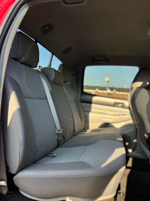 2013 Toyota Tacoma 4WD Double Cab V6 AT (Natl), available for sale in Paterson, New Jersey | Speedway Motors LLC. Paterson, New Jersey 2013 Toyota Tacoma 4WD Double Cab V6 AT (Natl), available for sale in Paterson, New Jersey | Speedway Motors LLC. Paterson, New Jersey