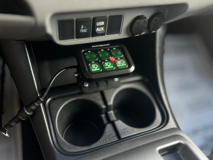 2013 Toyota Tacoma 4WD Double Cab V6 AT (Natl), available for sale in Paterson, New Jersey | Speedway Motors LLC. Paterson, New Jersey 2013 Toyota Tacoma 4WD Double Cab V6 AT (Natl), available for sale in Paterson, New Jersey | Speedway Motors LLC. Paterson, New Jersey