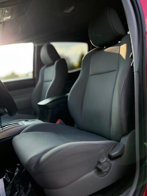2013 Toyota Tacoma 4WD Double Cab V6 AT (Natl), available for sale in Paterson, New Jersey | Speedway Motors LLC. Paterson, New Jersey 2013 Toyota Tacoma 4WD Double Cab V6 AT (Natl), available for sale in Paterson, New Jersey | Speedway Motors LLC. Paterson, New Jersey