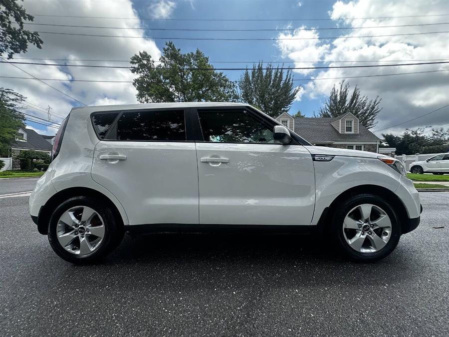 2018 Kia Soul Base 4dr Crossover 6A, available for sale in Hempstead, New York | VIP Auto Credit Express. Hempstead, New York 2018 Kia Soul Base 4dr Crossover 6A, available for sale in Hempstead, New York | VIP Auto Credit Express. Hempstead, New York