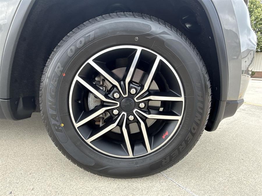 2019 Jeep Grand Cherokee Trailhawk, available for sale in Elida, Ohio | Josh's All Under Ten LLC. Elida, Ohio 2019 Jeep Grand Cherokee Trailhawk, available for sale in Elida, Ohio | Josh's All Under Ten LLC. Elida, Ohio