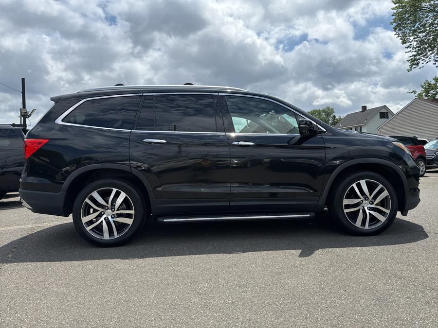 2016 Honda Pilot AWD 4dr Touring w/RES & Navi, available for sale in Little Ferry, New Jersey | Victoria Preowned Autos Inc. Little Ferry, New Jersey 2016 Honda Pilot AWD 4dr Touring w/RES & Navi, available for sale in Little Ferry, New Jersey | Victoria Preowned Autos Inc. Little Ferry, New Jersey