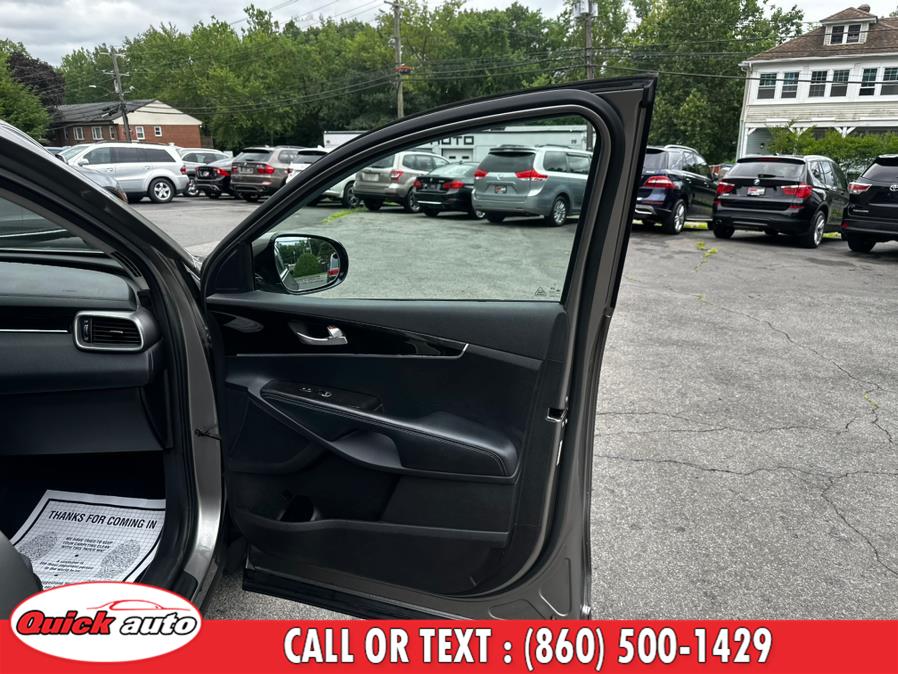 2016 Kia Sorento AWD 4dr 2.4L LX, available for sale in Bristol, Connecticut | Quick Auto LLC. Bristol, Connecticut 2016 Kia Sorento AWD 4dr 2.4L LX, available for sale in Bristol, Connecticut | Quick Auto LLC. Bristol, Connecticut