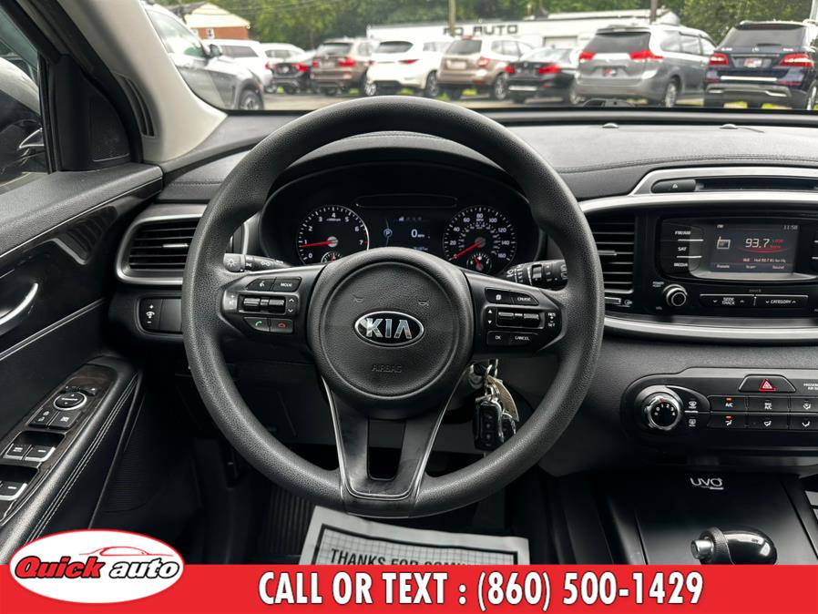 2016 Kia Sorento AWD 4dr 2.4L LX, available for sale in Bristol, Connecticut | Quick Auto LLC. Bristol, Connecticut 2016 Kia Sorento AWD 4dr 2.4L LX, available for sale in Bristol, Connecticut | Quick Auto LLC. Bristol, Connecticut