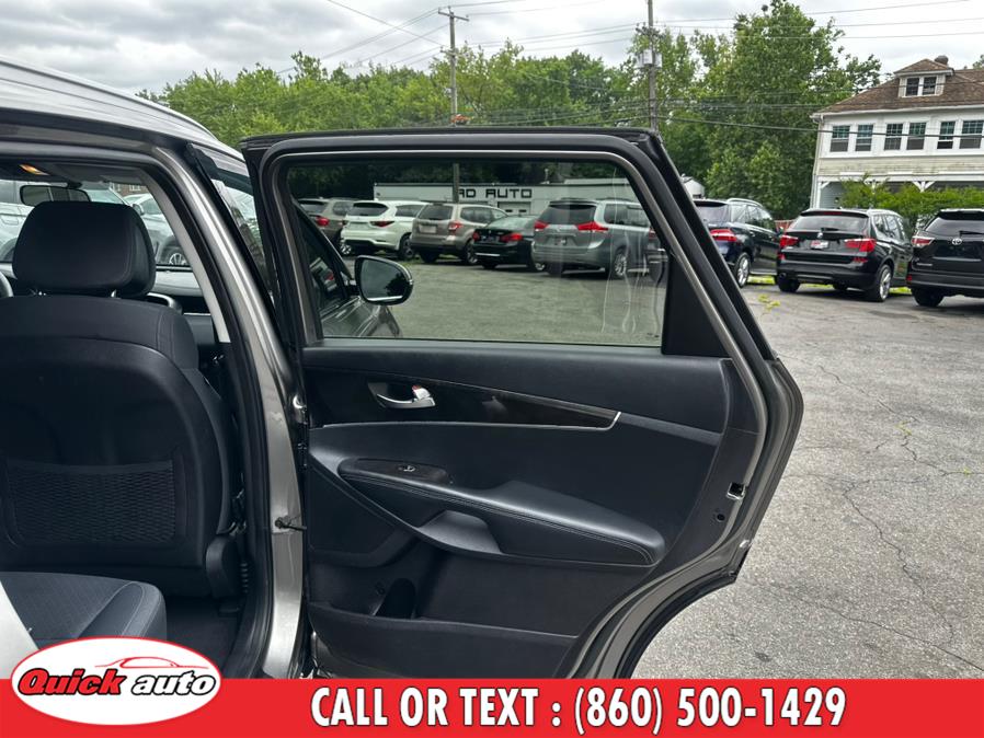 2016 Kia Sorento AWD 4dr 2.4L LX, available for sale in Bristol, Connecticut | Quick Auto LLC. Bristol, Connecticut 2016 Kia Sorento AWD 4dr 2.4L LX, available for sale in Bristol, Connecticut | Quick Auto LLC. Bristol, Connecticut