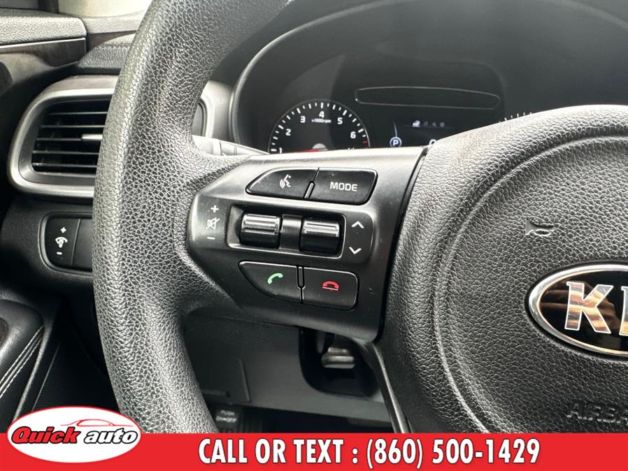 2016 Kia Sorento AWD 4dr 2.4L LX, available for sale in Bristol, Connecticut | Quick Auto LLC. Bristol, Connecticut 2016 Kia Sorento AWD 4dr 2.4L LX, available for sale in Bristol, Connecticut | Quick Auto LLC. Bristol, Connecticut