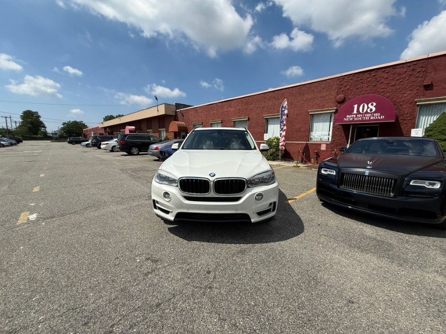 2014 BMW X5 AWD 4dr xDrive35i, available for sale in Hicksville, New York | REGAL AUTOHAUS Auto Service and Sales. Hicksville, New York 2014 BMW X5 AWD 4dr xDrive35i, available for sale in Hicksville, New York | REGAL AUTOHAUS Auto Service and Sales. Hicksville, New York