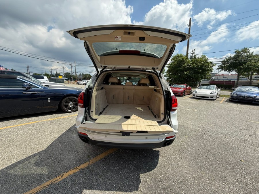 2014 BMW X5 AWD 4dr xDrive35i, available for sale in Hicksville, New York | REGAL AUTOHAUS Auto Service and Sales. Hicksville, New York 2014 BMW X5 AWD 4dr xDrive35i, available for sale in Hicksville, New York | REGAL AUTOHAUS Auto Service and Sales. Hicksville, New York