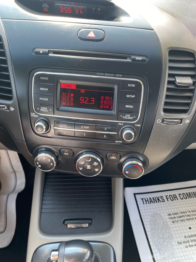 2014 Kia Forte 4dr Sdn Auto LX, available for sale in Middle Village, New York | Middle Village Motors . Middle Village, New York 2014 Kia Forte 4dr Sdn Auto LX, available for sale in Middle Village, New York | Middle Village Motors . Middle Village, New York