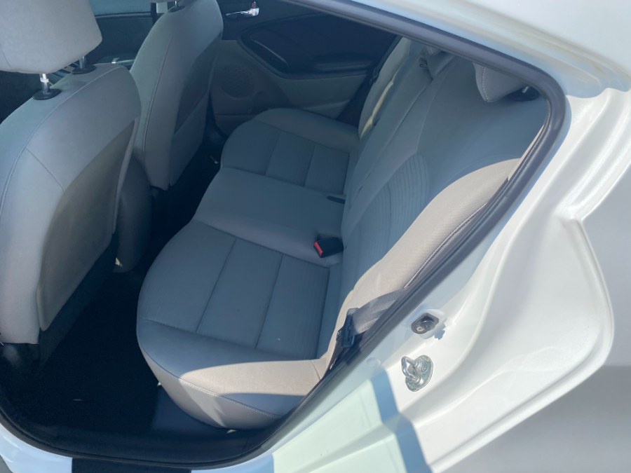 2014 Kia Forte 4dr Sdn Auto LX, available for sale in Middle Village, New York | Middle Village Motors . Middle Village, New York 2014 Kia Forte 4dr Sdn Auto LX, available for sale in Middle Village, New York | Middle Village Motors . Middle Village, New York