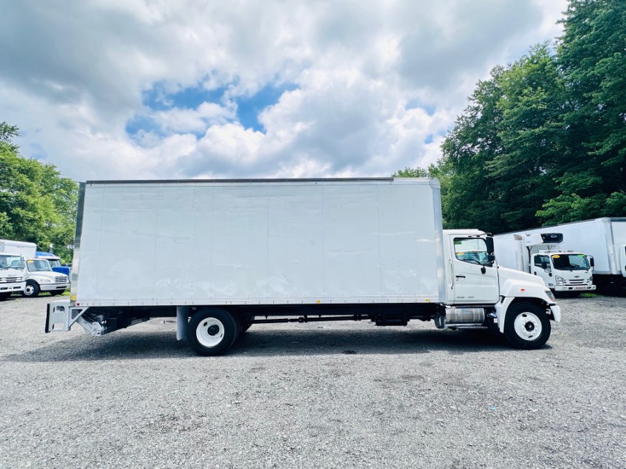 2020 HINO 268A 26 FEET DRY BOX + LIFT GATE + NO CDL, available for sale in South Amboy, New Jersey | NJ Truck Spot. South Amboy, New Jersey 2020 HINO 268A 26 FEET DRY BOX + LIFT GATE + NO CDL, available for sale in South Amboy, New Jersey | NJ Truck Spot. South Amboy, New Jersey